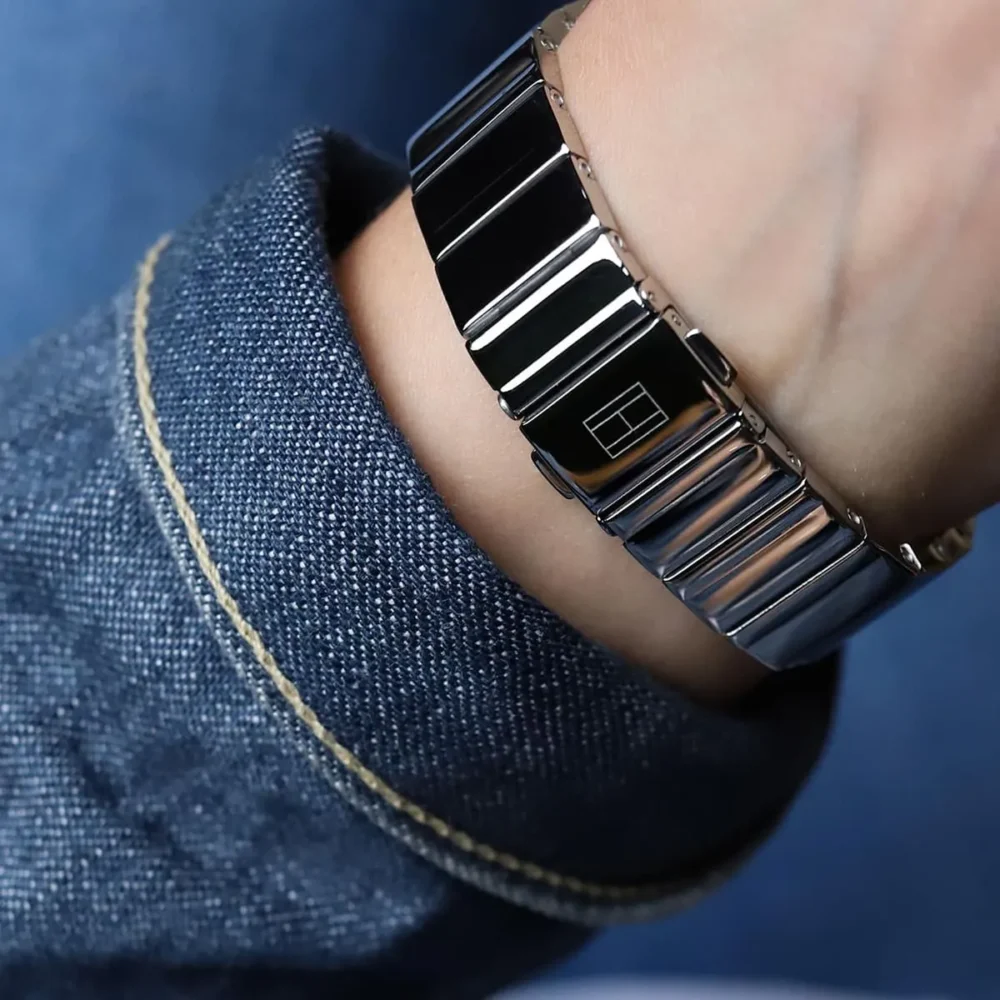 ساعة تومي هيلفيغر للسيدات 1781904