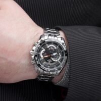 ساعة كاسيو اديفيس للرجال EF-550D-1AV