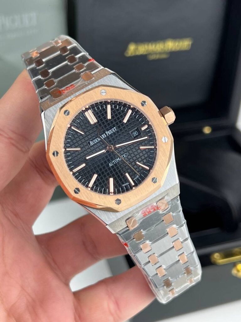 ساعة أوديمار بيجيه (رويال أوك) للنساء