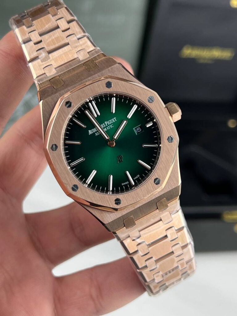 ساعة أوديمار بيجيه (رويال أوك) للنساء