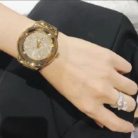 ساعة مايكل كورس للسيدات MK6209