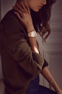 ساعة أوديمار بيجيه (رويال أوك) للنساء 77350SR.OO.1261SR.01