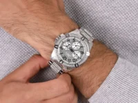 ساعة جيس للرجال W0799G1