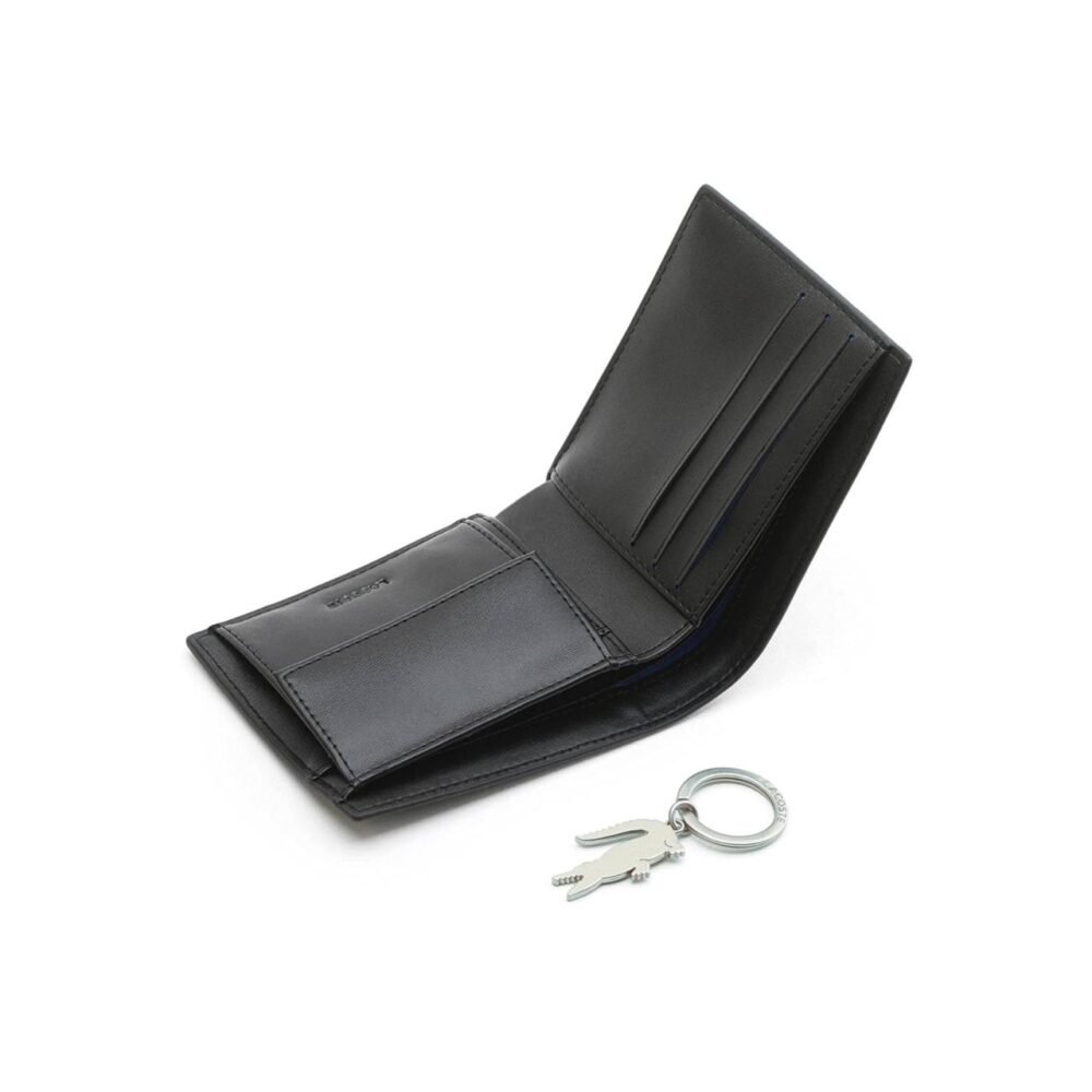 محفظه و ميدالية رجالي لاكوست 5 محفظه و ميدالية رجالي لاكوست