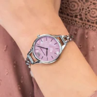 ساعة امبوريو ارماني للنساء AR11122