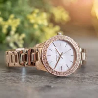 ساعة مايكل كورس للنساء MK1068SET