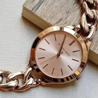 ساعة مايكل كورس للنساء MK3223