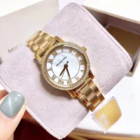 ساعة مايكل كورس للسيدات Michael Kors Watches MK3682