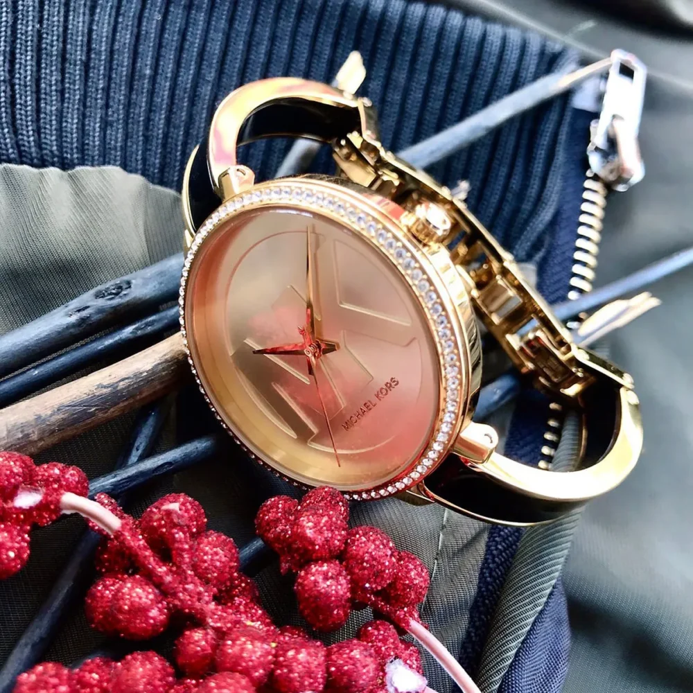 ساعة مايكل كورس للنساء MK4544