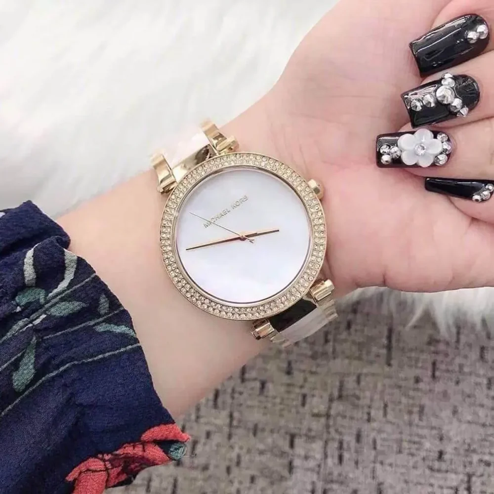 ساعة مايكل كورس للنساء MK6400