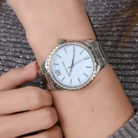 ساعة مايكل كورس للنساء MK6847