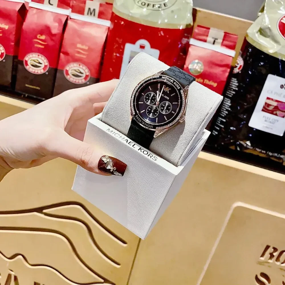 ساعة مايكل كورس للنساء MK7266