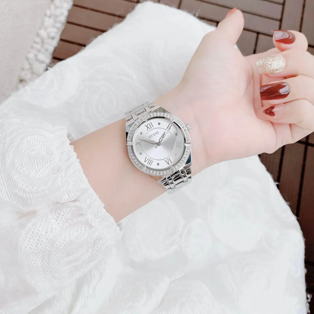 ساعة جيس للنساء GW0033L1