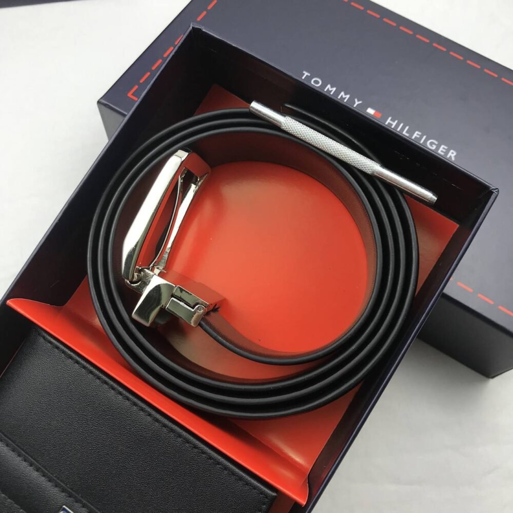 محفظه وحزام تومي هيلفيغر للرجال 8 محفظه وحزام تومي هيلفيغر للرجال