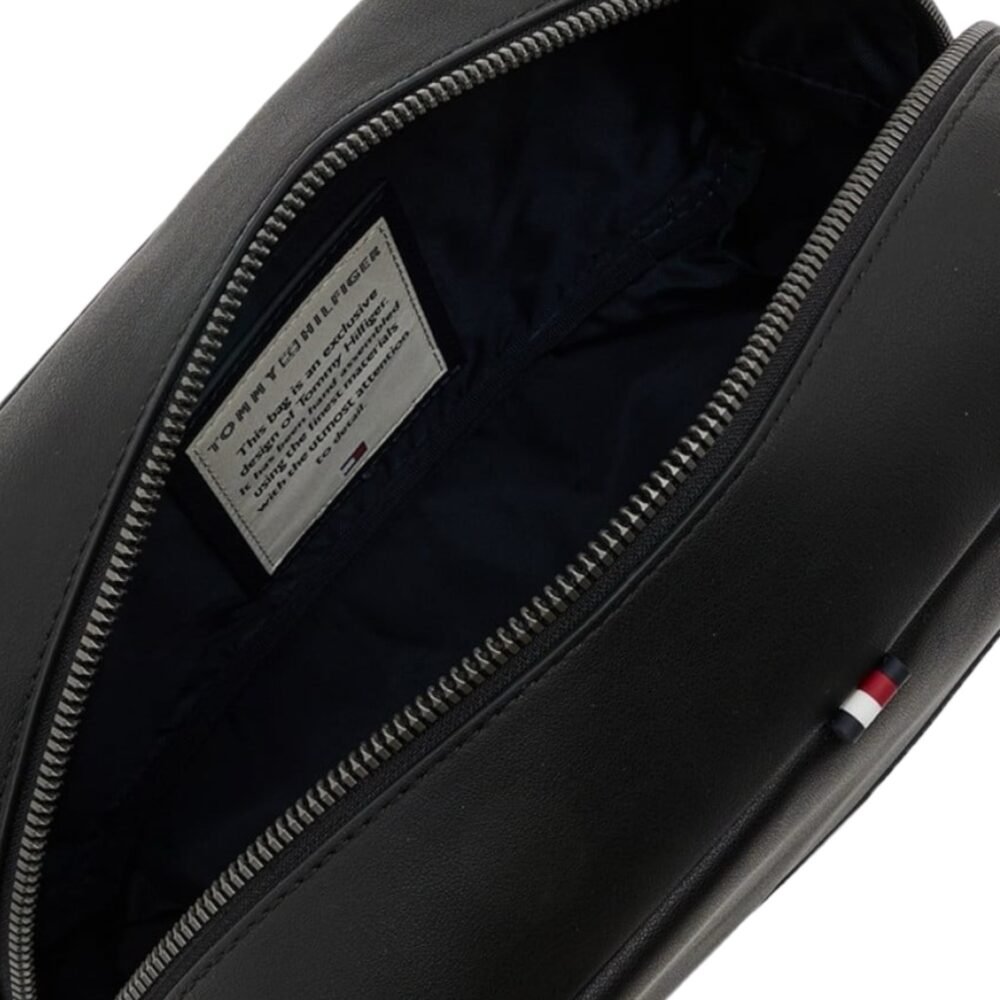 شنطة يد تومي هيلفيغر رجالي