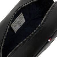 شنطة يد تومي هيلفيغر رجالي