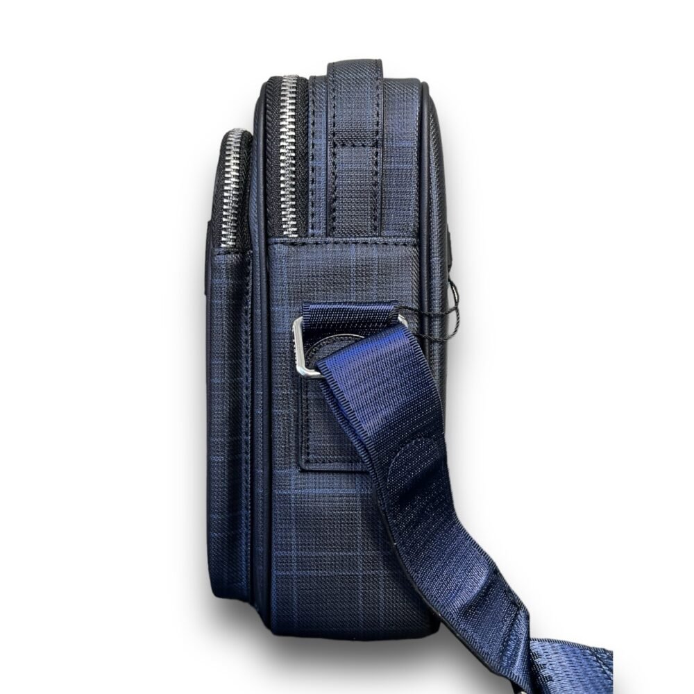 شنطة كروس لاكوست رجالي ازرق