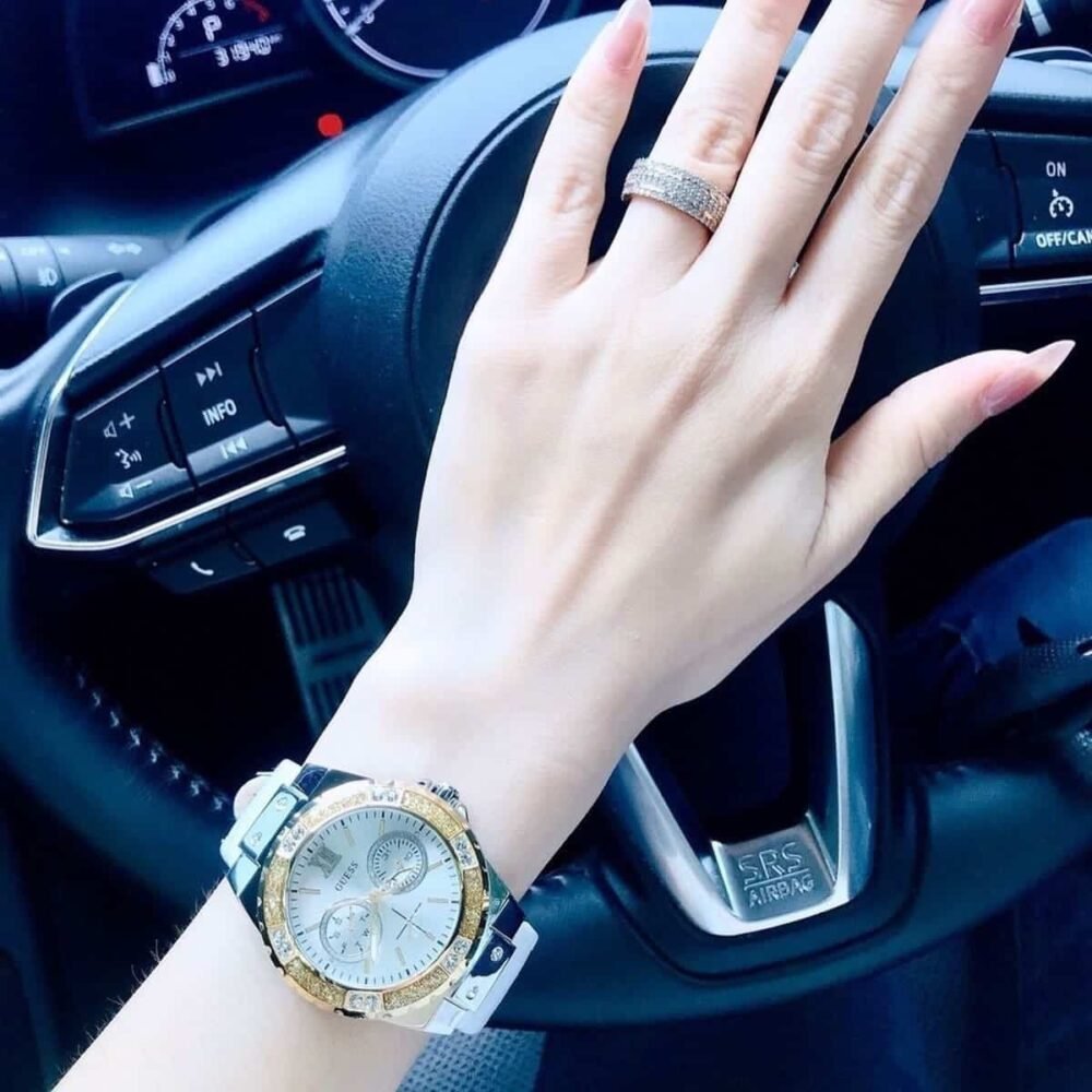 ساعة جيس للنساء W0775L8